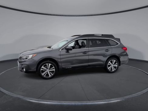 Used 2019 Subaru Outback 3.6R Limited image 4