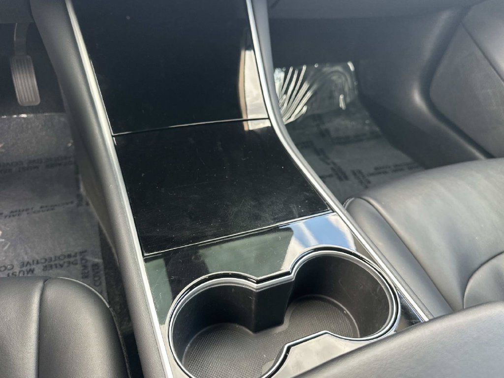 Used 2018 Tesla Model 3 Long Range RWD image 14