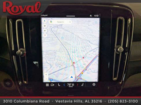 Used 2023 Volvo XC40 B5 Plus w/ Protection Package Premier image 19