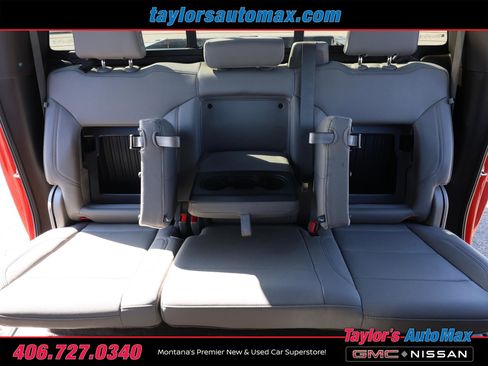 Used 2024 GMC Sierra 2500 SLT w/ SLT Convenience Package image 38