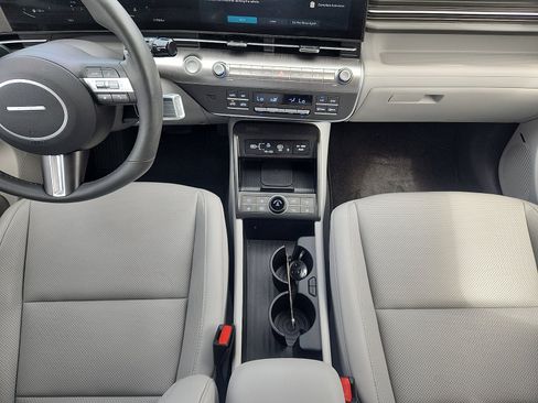 Certified 2024 Hyundai Kona Limited AWD/4WD image 19