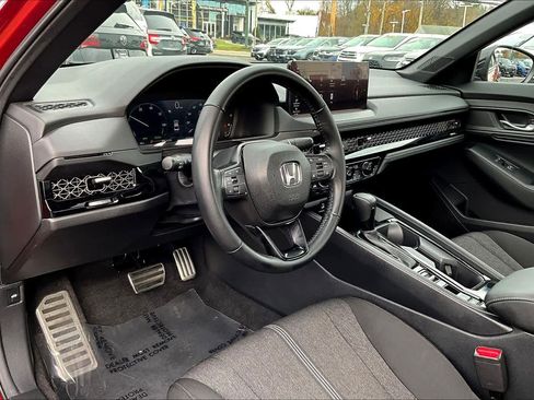 Used 2024 Honda Accord Sport image 16