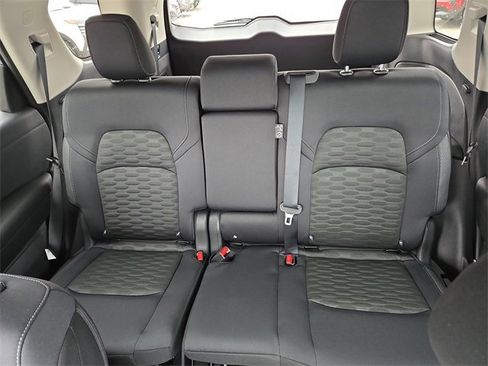 New 2025 Nissan Pathfinder SV w/ Black Appearance Package image 35