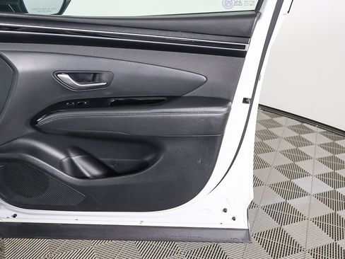 Used 2023 Hyundai Tucson Limited image 22