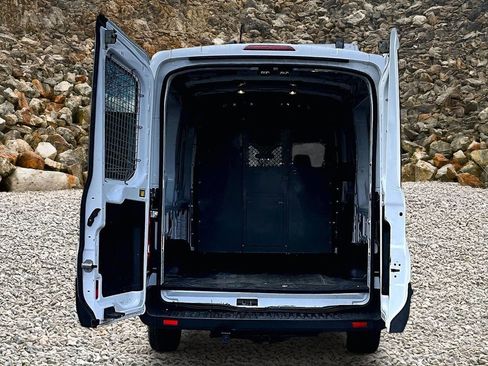 Used 2016 Ford Transit 250 130 Medium Roof RWD image 15