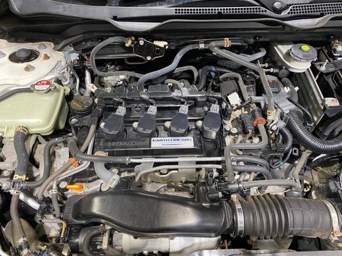 Used 2016 Honda Civic Touring image 24