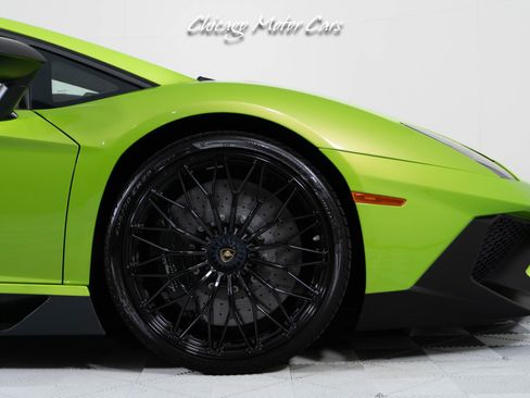 Used 2016 Lamborghini Aventador LP 750-4 Superveloce image 12