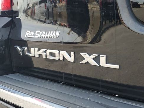 Used 2020 GMC Yukon XL Denali w/ Open Road Package image 8