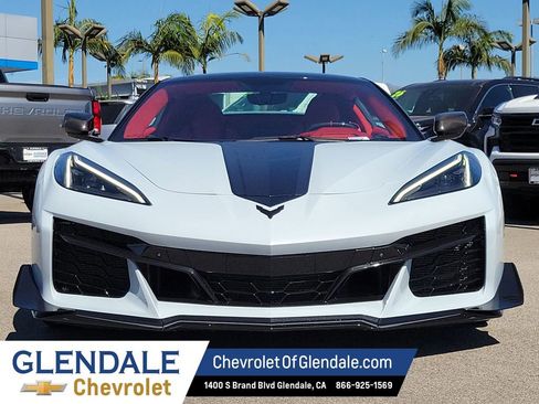 Used 2023 Chevrolet Corvette Z06 w/ Z07 Performance Package image 17