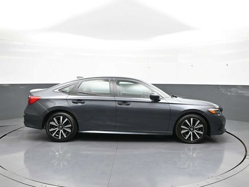 Used 2024 Honda Civic EX image 5