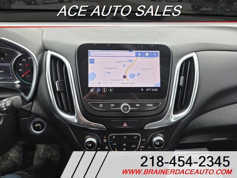 Used 2019 Chevrolet Equinox LT image 12
