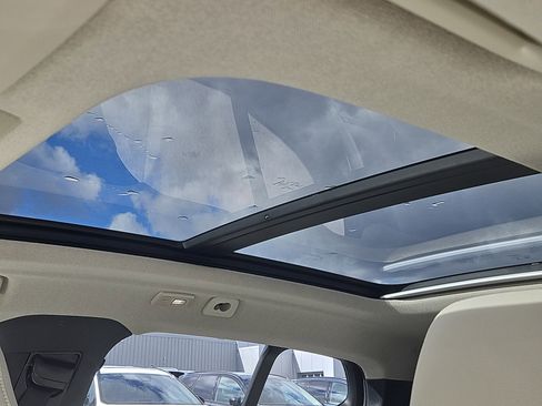 New 2026 Volvo XC40 B5 Ultra w/ Protection Package Premier image 6