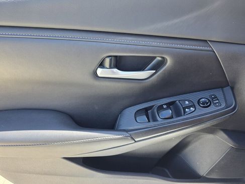 Used 2022 Nissan Sentra S image 29