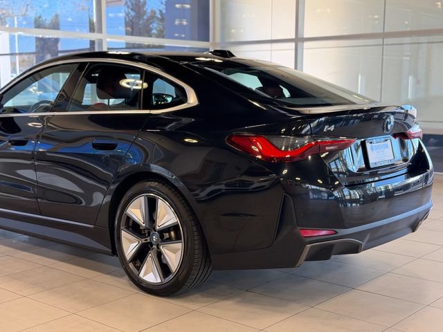 Used 2023 BMW i4 eDrive40 RWD image 13