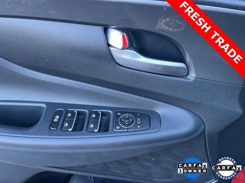Used 2021 Hyundai Santa Fe SEL w/ Convenience Package image 7