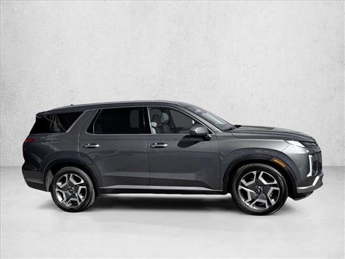 Used 2024 Hyundai Palisade SEL image 4