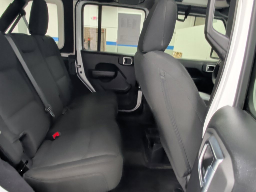 Used 2021 Jeep Wrangler Unlimited Sport AWD/4WD image 27