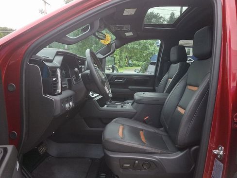 Used 2024 GMC Sierra 2500 AT4 w/ AT4 Premium Plus Package image 13