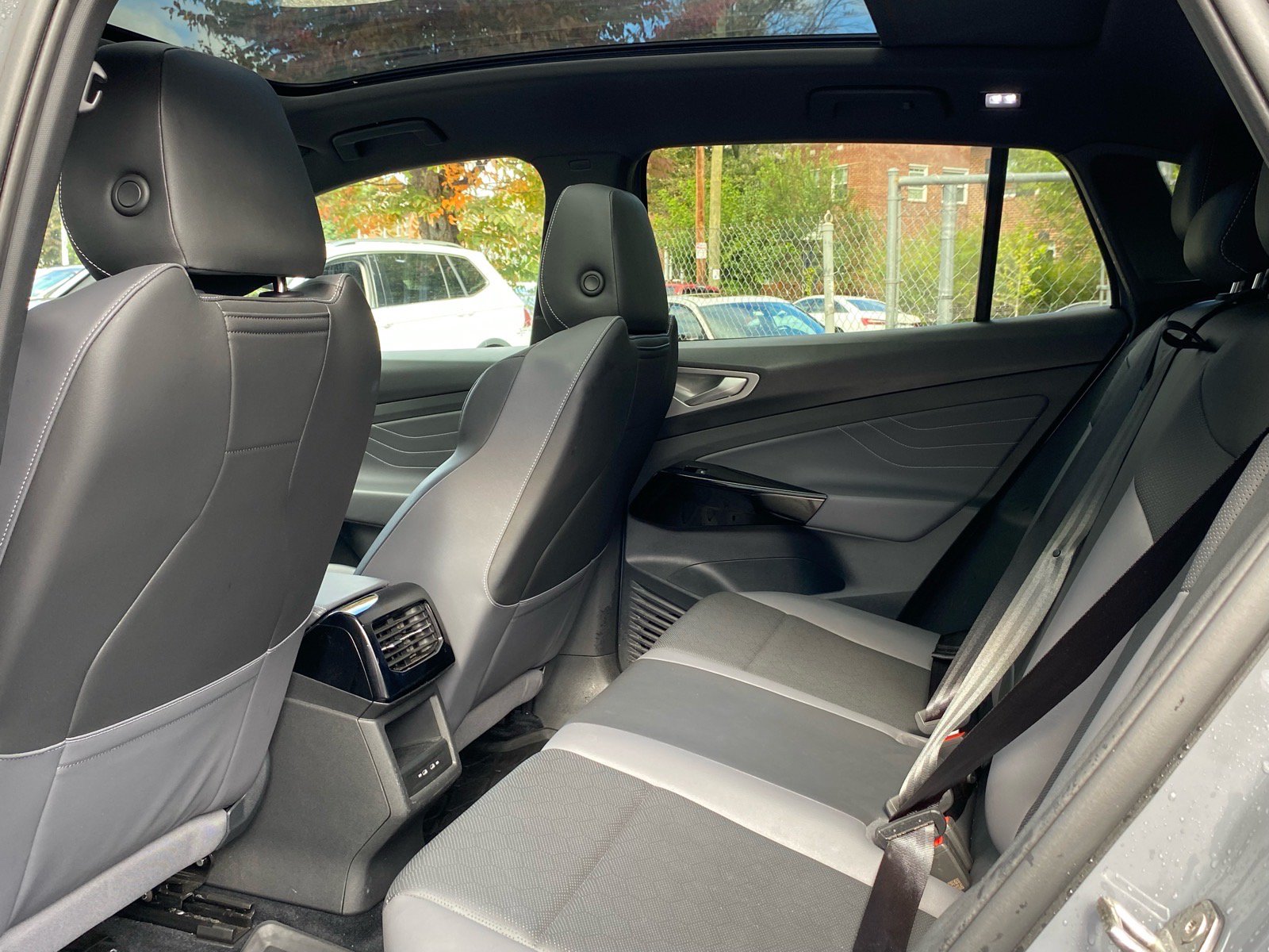 Certified 2023 Volkswagen ID.4 Pro S RWD image 18