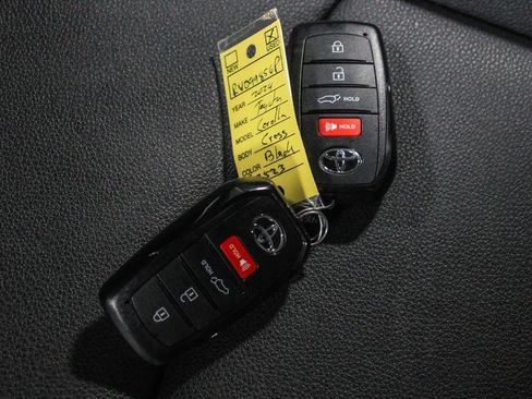 Certified 2024 Toyota Corolla Cross XLE w/ Convenience Package AWD/4WD image 43