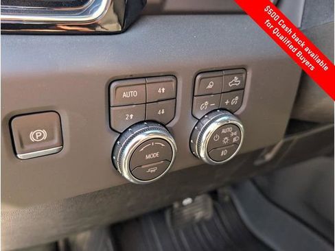 New 2026 GMC Sierra 2500 Denali w/ Denali Reserve Package image 18