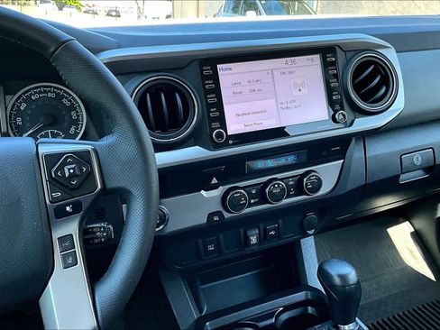 Used 2023 Toyota Tacoma SR5 RWD image 7