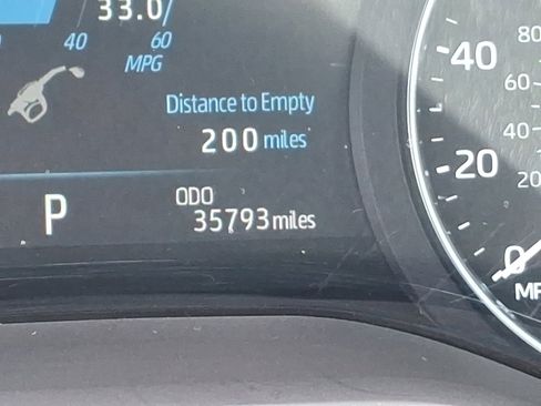 Certified 2023 Toyota Sienna Platinum image 22