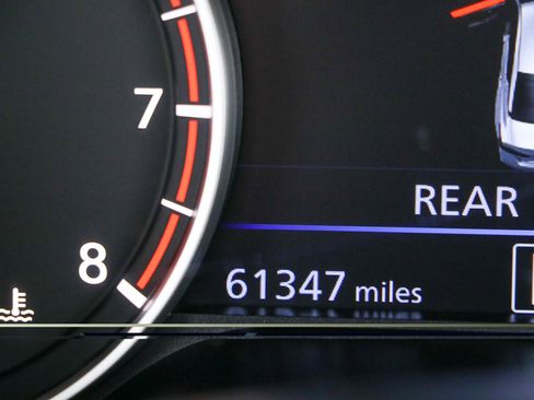 Used 2024 Nissan Altima 2.5 SR FWD image 16