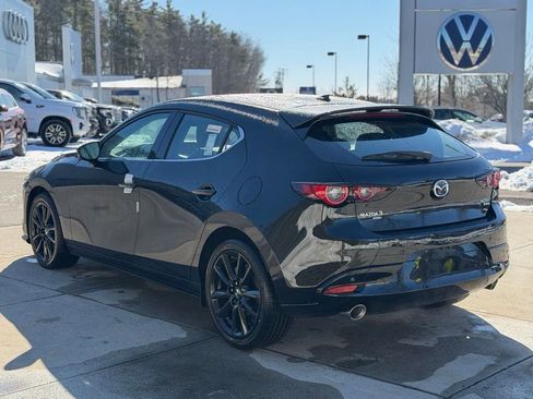 New 2026 MAZDA MAZDA3 Hatchback w/Premium Plus Pkg image 13