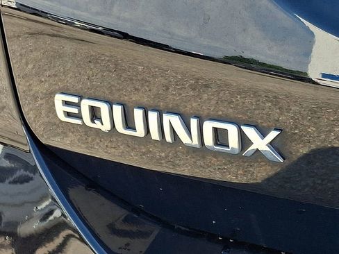Used 2021 Chevrolet Equinox LT FWD image 33