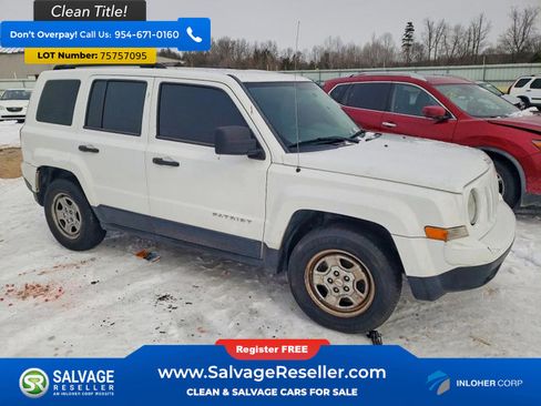 Used 2015 Jeep Patriot Sport image 5