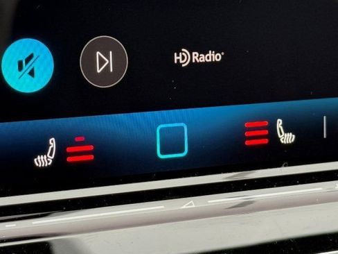 New 2026 Volkswagen Tiguan SE R-Line image 24