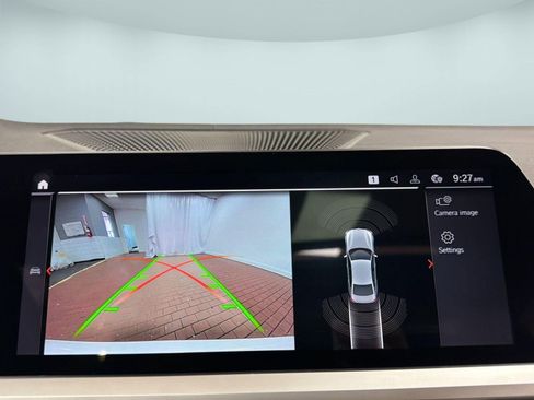 Used 2020 BMW 330i xDrive Sedan w/ M Sport Package AWD/4WD image 23