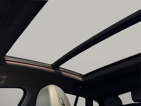 Used 2019 BMW X4 M40i w/ Executive Package image 54