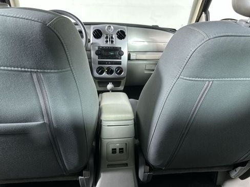 Used 2008 Chrysler PT Cruiser FWD image 22