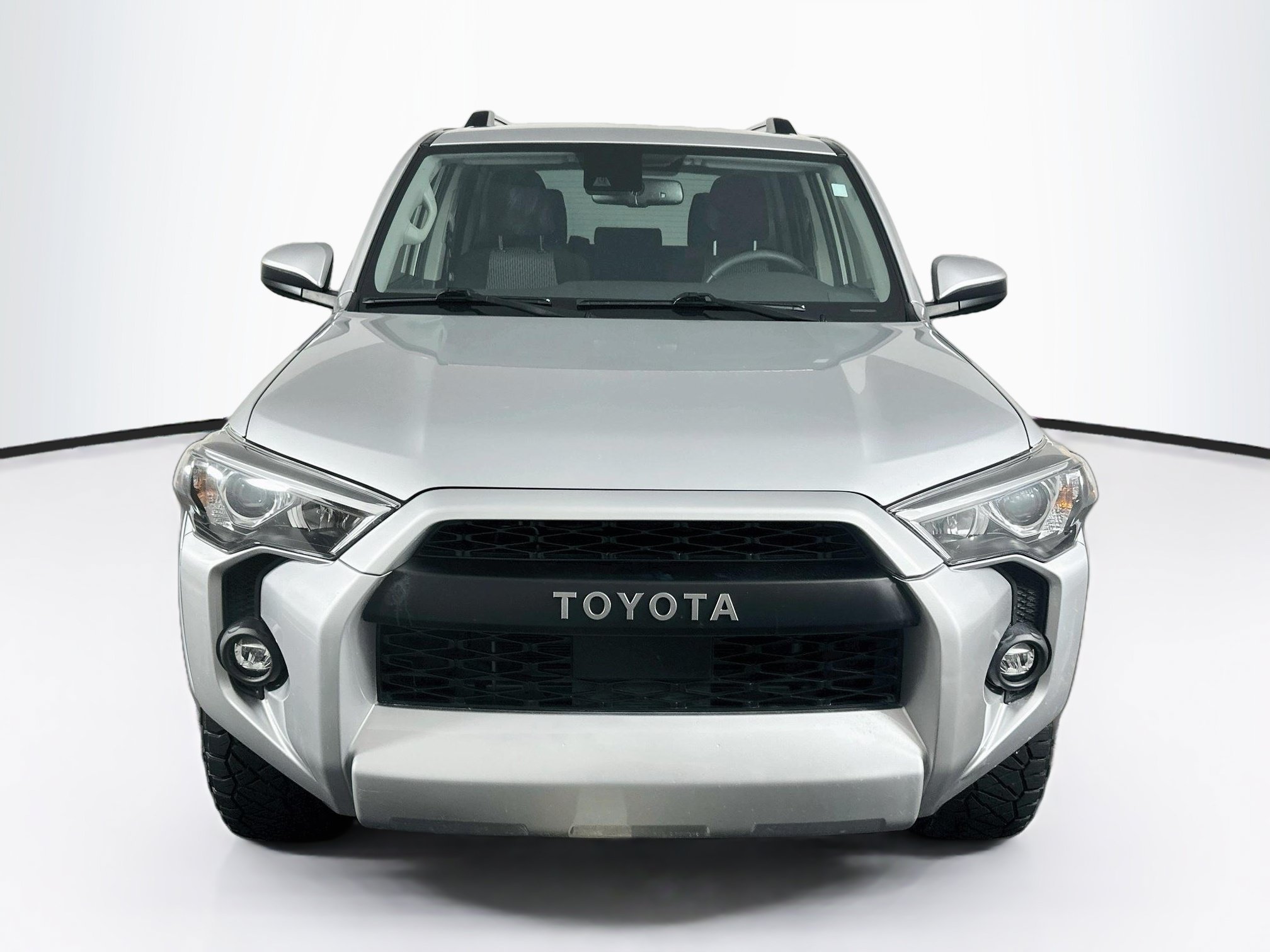 Used 2024 Toyota 4Runner SR5 RWD image 2