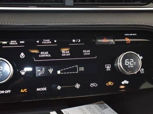 Certified 2025 INFINITI QX60 Autograph w/ Cargo Package image 10