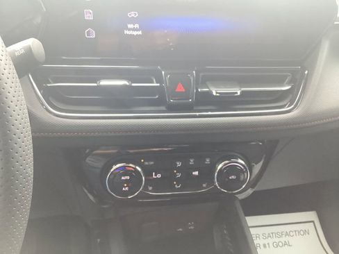 New 2026 Chevrolet TrailBlazer RS w/ Convenience Package FWD image 28