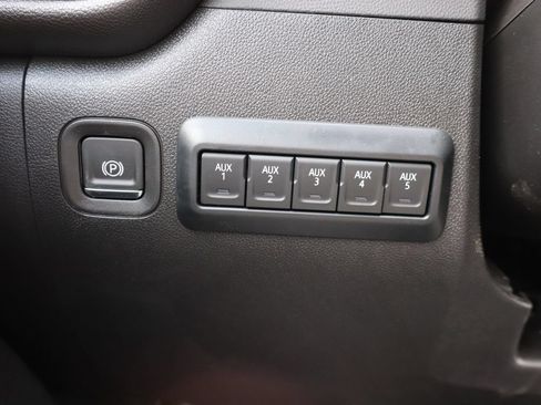 New 2025 Chevrolet Silverado 3500 W/T w/ WT Convenience Package AWD/4WD image 15
