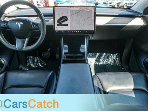 Used 2021 Tesla Model Y Long Range AWD/4WD image 23
