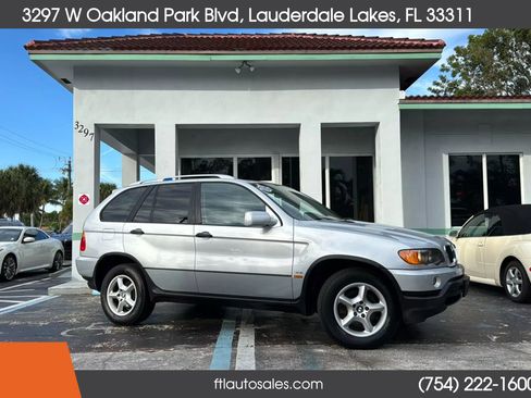 Used 2001 BMW X5 3.0i image 1