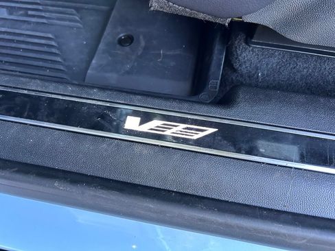 Used 2026 Cadillac Lyriq V w/ Exterior Carbon Fiber Package AWD/4WD image 25