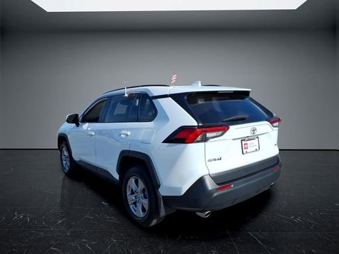 Used 2023 Toyota RAV4 XLE w/ XLE Grade Weather Package FWD image 6