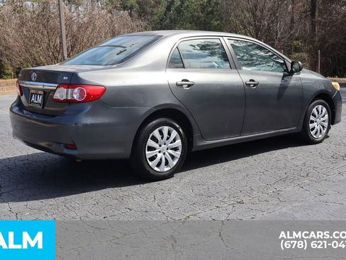 Used 2013 Toyota Corolla LE image 6
