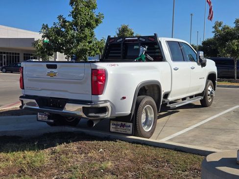 Used 2024 Chevrolet Silverado 3500 LTZ w/ LTZ Convenience Package AWD/4WD image 4