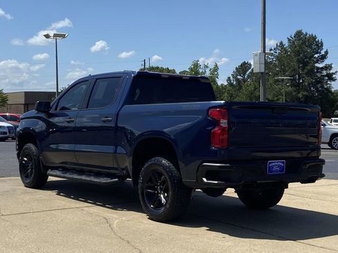Used 2021 Chevrolet Silverado 1500 Custom Trail Boss w/ Safety Confidence Package AWD/4WD image 4