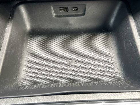 Used 2025 GMC Terrain Elevation AWD/4WD image 21