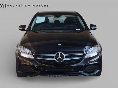 Used 2015 Mercedes-Benz C 300 Sedan image 5