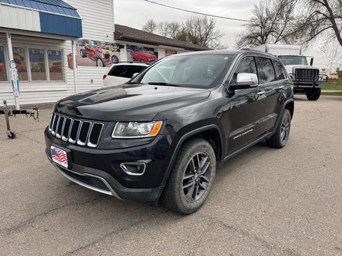 Used 2015 Jeep Grand Cherokee Limited AWD/4WD image 2