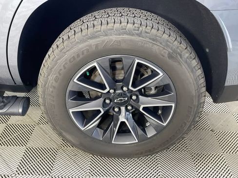 Used 2021 Chevrolet Tahoe Z71 w/ Z71 Signature Package AWD/4WD image 19
